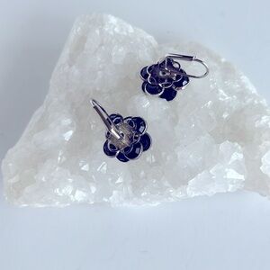 Elegant Pierced Black Floral Earrings with Pearl Vintage